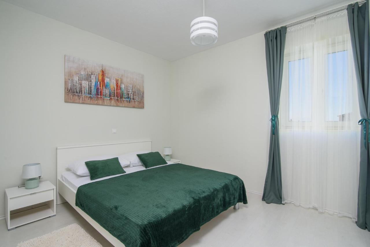 Vila Rozarija Traù Esterno foto